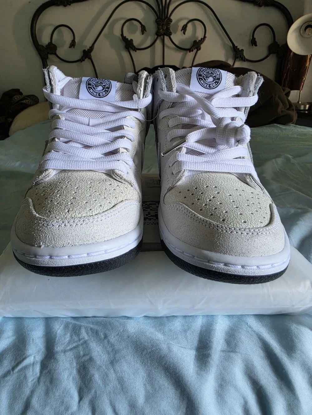 Nike FIRE! NWOB! SB Dunk High Antihero #HM5837 100 in Wolf Grey. Sz W8/M6.5 R2S!